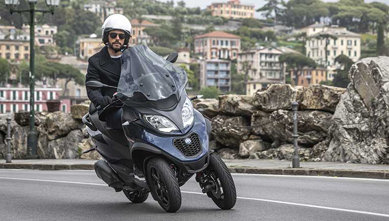 Pressemitteilung  Peugeot Motocycles und Motul präsentieren die
