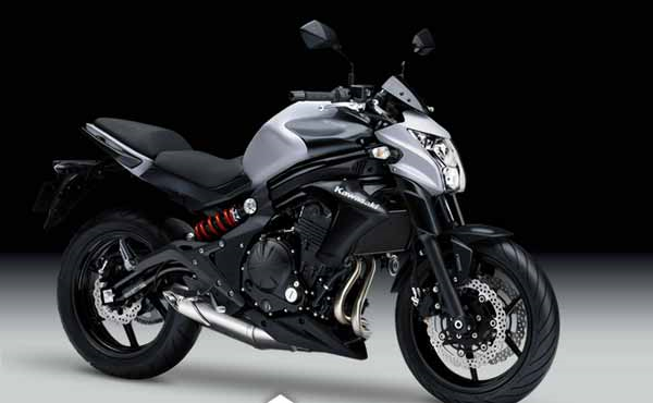 Kawasaki ER-6N / Z250 launched at a price of 4.78 / 2.99 lakh