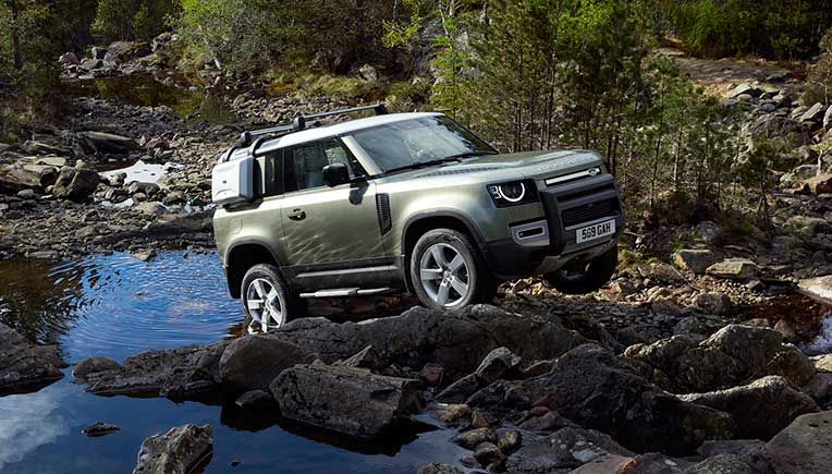 Land Rovers opens bookings for the new Defender in India