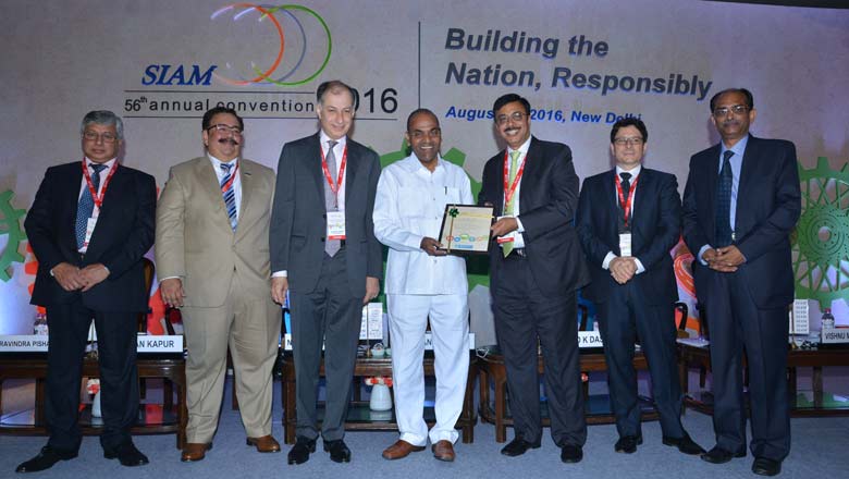 Union Minister of Heavy Industries and Public Enterprises Anant G Geete at the SIAM convention
