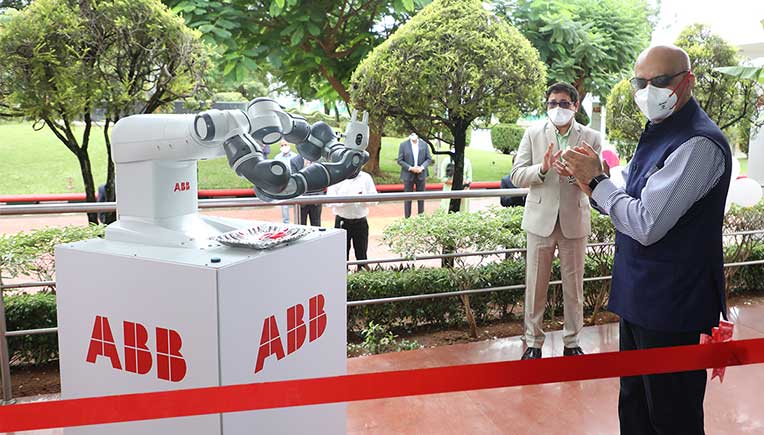 Sanjeev Sharma, Managing Director, ABB India inaugurates a new 3600 sq.m. robotics facility with ABB_s YuMi