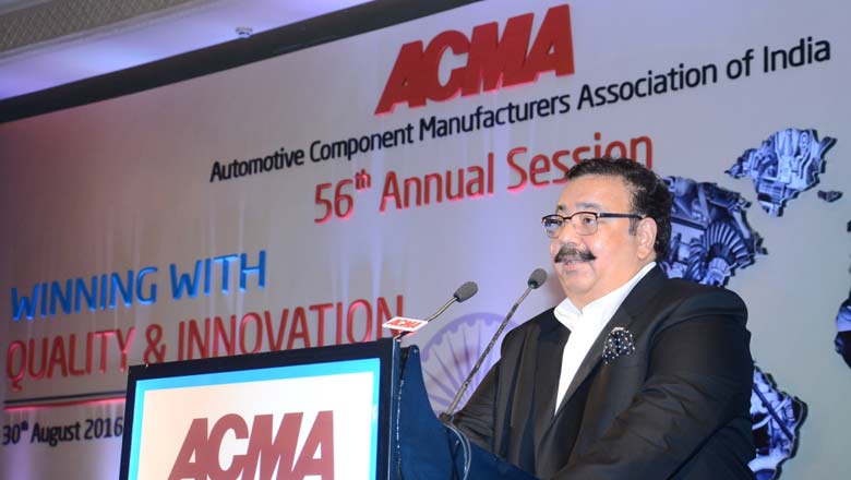 Rattan Kapur addressing the ACMA session