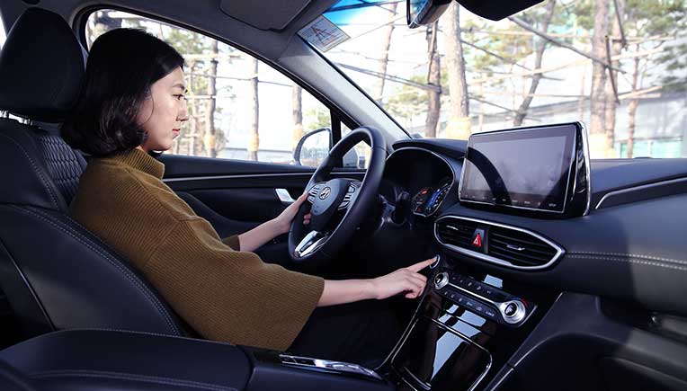 Hyundai Motor reveals world’s first smart fingerprint technology
