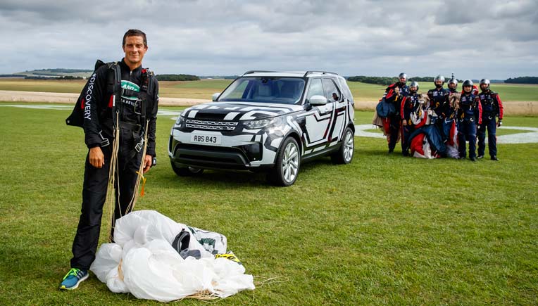 World-renowned British adventurer and well-known Land Rover owner Bear Grylls took to the skies to put the Intelligent Seat Fold technology in the all-new Discovery to test 