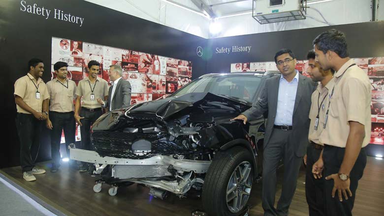 Manu Saale, MD & CEO, Mercedes-Benz Research & Development India and Jochen Feese, Head of Accident Research, Sensor Functions and Pedestrian Protection, Mercedes-Benz Cars
