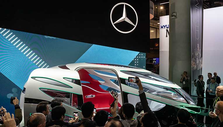 Mercedes-Benz showcases new technologies