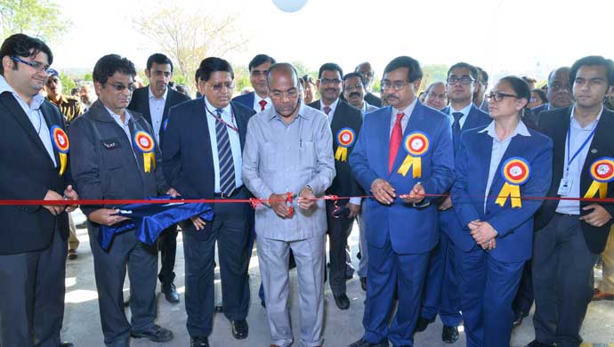 Union Minister of Heavy Industries & Public Enterprises (MOHI & PE) Anant G Geete  inaugurating the facility