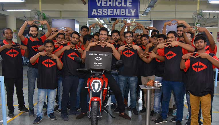 Revolt Intellicorp rolls out first RV 400 electric motorcycle from Manesar Plant