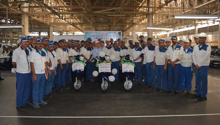 Suzuki Motorcycle India team 