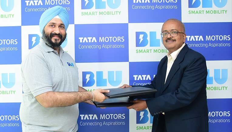 Tata Motors to deliver 3,500 XPRES T EVs to BluSmart Mobility