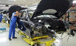 0 pc attrition among Mercedes-Benz India workers.