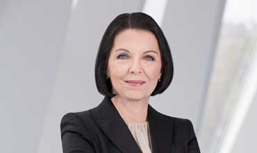 Dr. Christine Hohmann-Dennhardt to move from Daimler to Volkswagen
