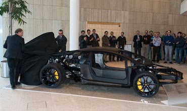 Lamborghini highlights its material technology
