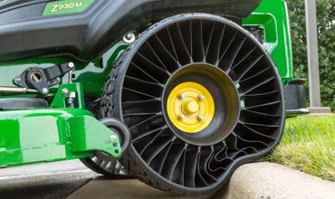 Michelin builds revolutionary airless radial tyre  