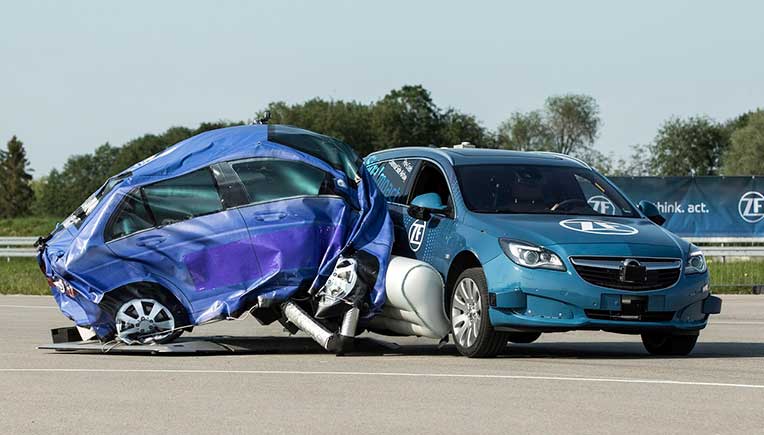 ZF presents world’s first pre-crash external side airbag system