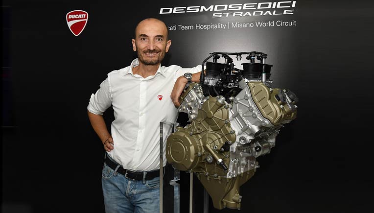 Ducati unveils Desmosedici Stradale, a V4 for sport bikes of tomorrow
