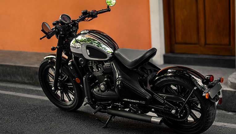 Jawa 42 Bobber Black Mirror 