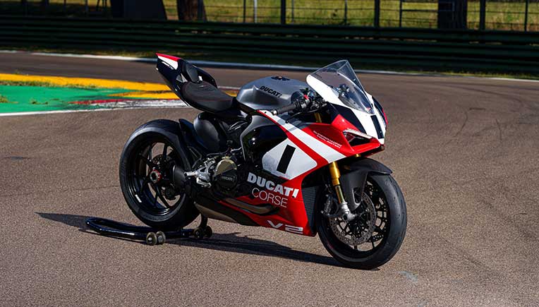 Panigale V2 Superquadro Final Edition to be available in Oct 2024