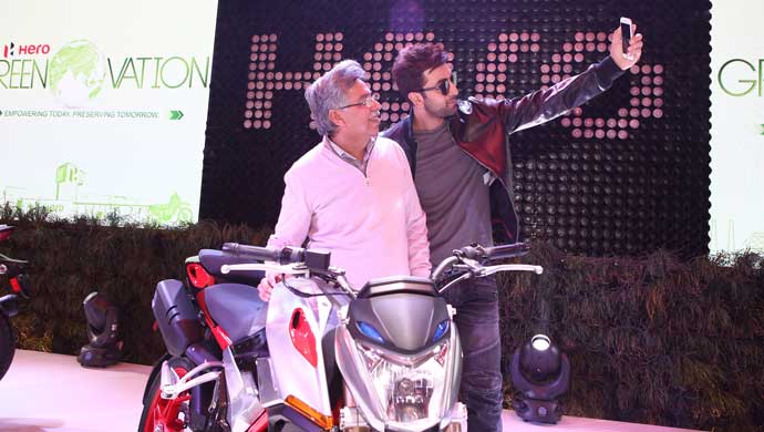 Pawan Munjal, Chairman, Managing Director & Chief Executive Officer, Hero MotoCorp with Bollywood actor Ranbir Kapoor