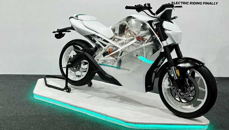 Raptee showcases world’s first high-voltage e-motorcycle 