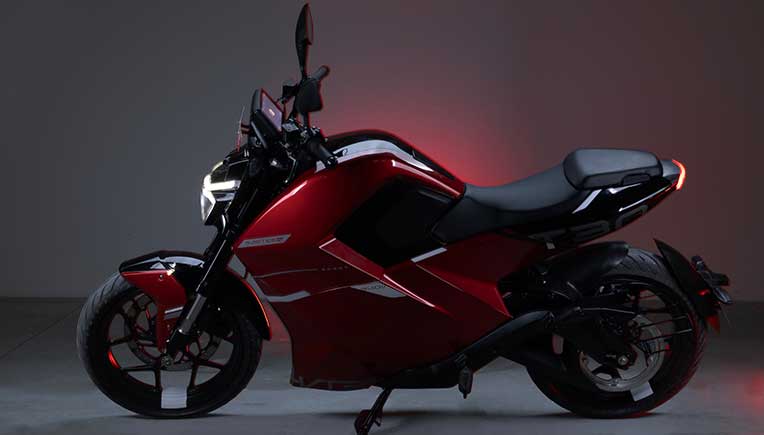 Raptee.HV T30 motorcycle is 1st e-2 wheeler with car charging standard 