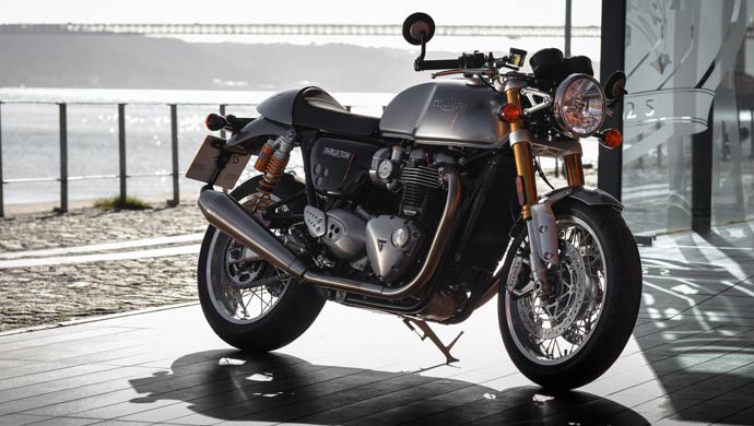 The new Thruxton R has been launched in India at Rs 10,90,000 (Ex-showroom Delhi). 