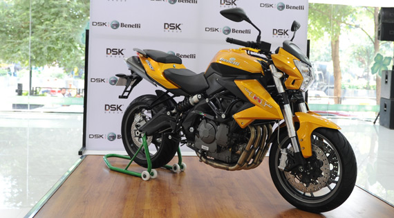 DSK Benelli TNT 600i in limited edition gold colour for Rs 5.58 lakh
