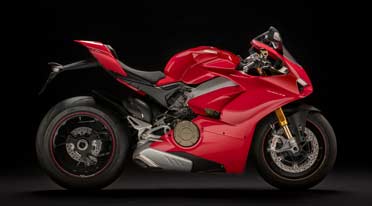 Pre-bookings open for 20 Ducati Panigale V4 in 2018; Prices start at Rs 20,53,000 