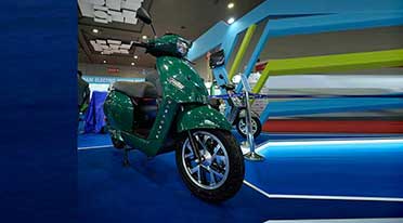 Godawari Electric Motors unveils two new e-scooters, e-auto