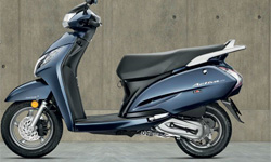 Honda 125cc automatic scooter for Rs 52447