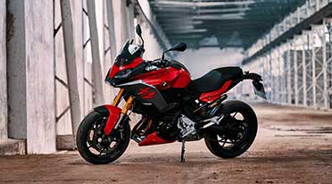 New BMW F 900 XR motorcycle launched at Rs 12.30 lakh