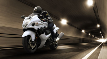 Suzuki Hayabusa 2017 now in India for Rs 13.89 lakh