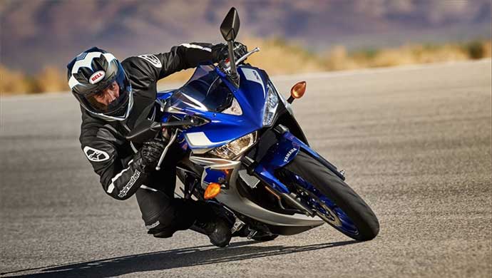Yamaha has launched the YZF-R3 superbike in India for an ex-showroom Delhi price of Rs. 3,23,000/-