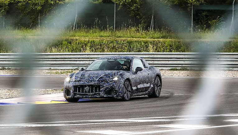 A glimpse of the new Maserati GranTurismo prototype