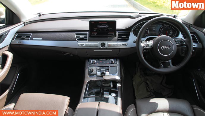 Audi A8L 3.0TDI Quattro - interior