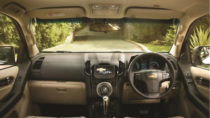 Interior dash of the Chevrolet Trailblazer