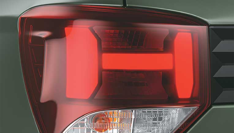 Hyundai Exter Signature-H-LED-tail-lamps