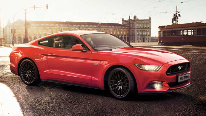 The 5 litre Ford Mustang...finally a right hand drive