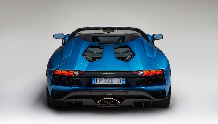 Lamborghini presented its Aventador S Roadster at the IAA (International Automobile Exhibition) in Frankfurt, Germany.