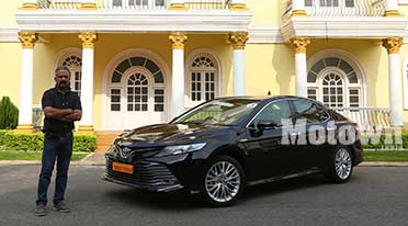 2019 TOYOTA CAMRY HYBRID ELECTRIC The Future is Here