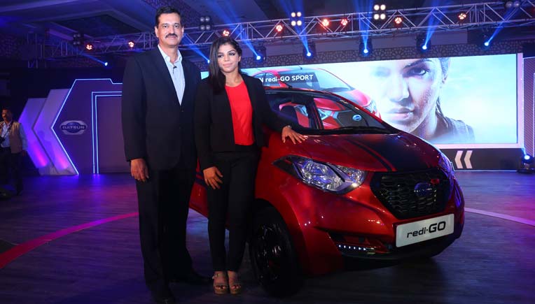 Datsun redi-GO SPORT launched for 3.49 lakh; Sakshi Malik is brand ambassador
