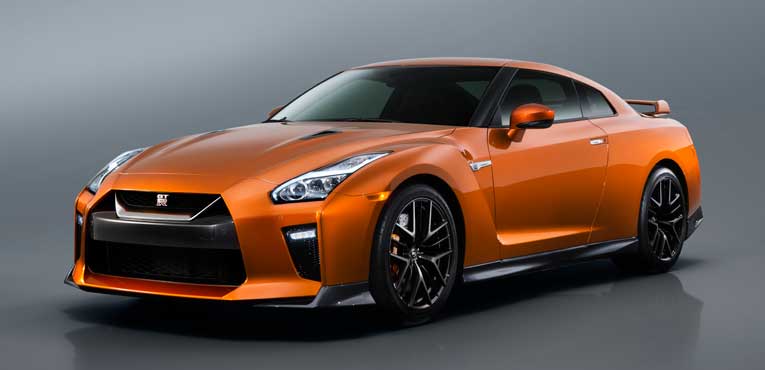 New 2017 Nissan GT-R debuts globally 