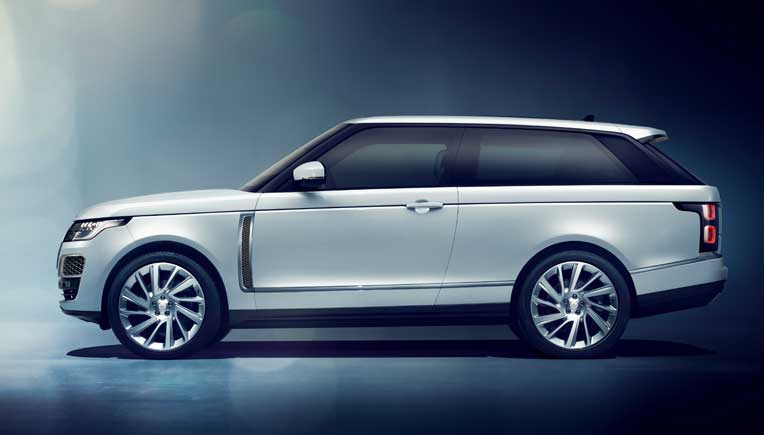 Range Rover SV Coupé  debuts at Geneva Motor Show 