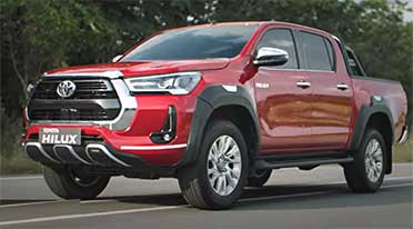 Toyota Hilux priced at Rs 33.99 lakh onward