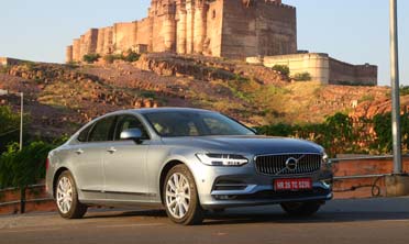 Volvo S90 (Inscription) Road Test Review