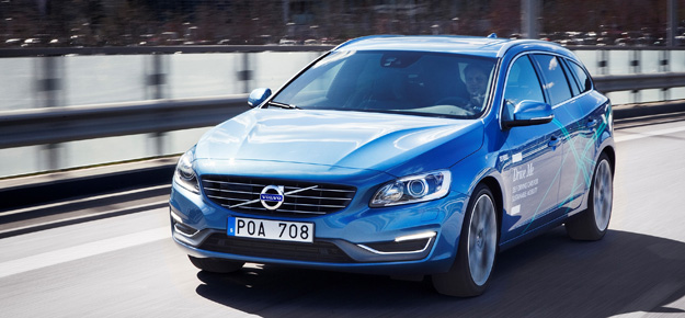 Volvo self-driving cars test on public roads