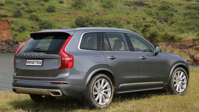 Rear shot of the Volvo XC90