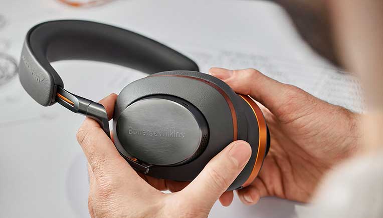Bowers & Wilkins Px8 McLaren edition headphone at Rs 70000