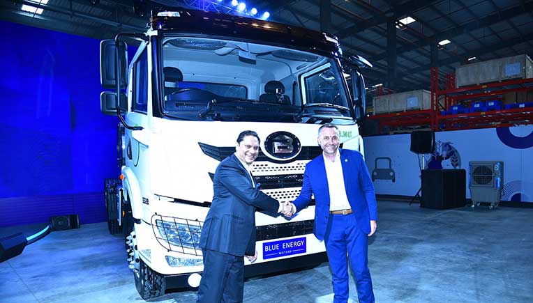 Blue Energy Motors launches India’s first LNG-fuelled green trucks