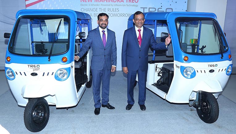 Mahesh Babu, CEO, Mahindra Electric and Dr. Pawan Goenka, Managing Director, Mahindra and Mahindra Ltd and Chairman, Mahindra Electric Mobility Ltd at the launch of electric 3 wheeler range Treo 